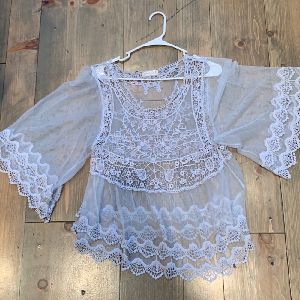 Altered state light blue lace over shirt size M